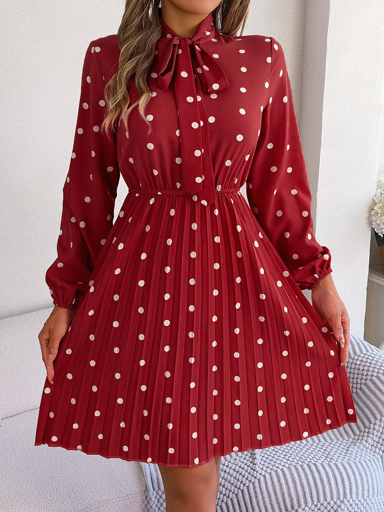 Women's Polka-dot Self-tie Waist-controlled Long Sleeves Pleated Skirt