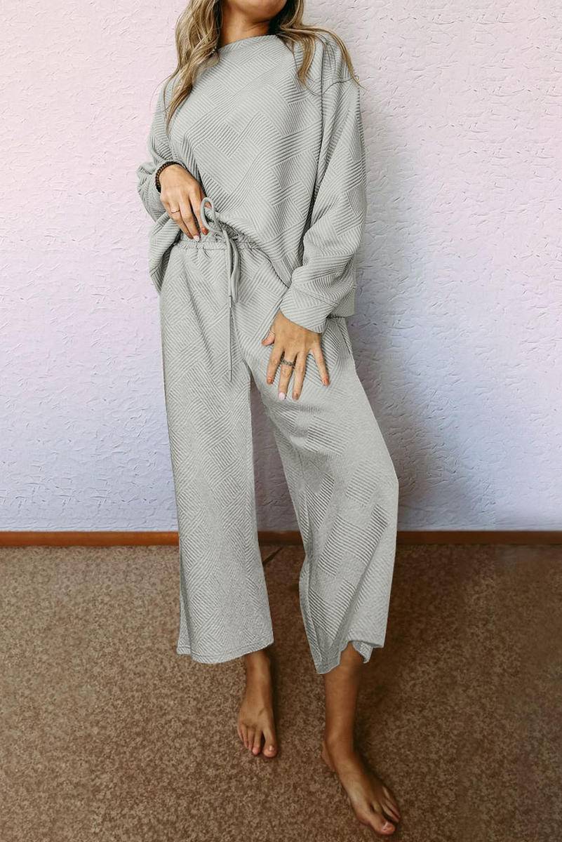 Relaxed Fit Embossed Print Knit Set - GIGI & POPO