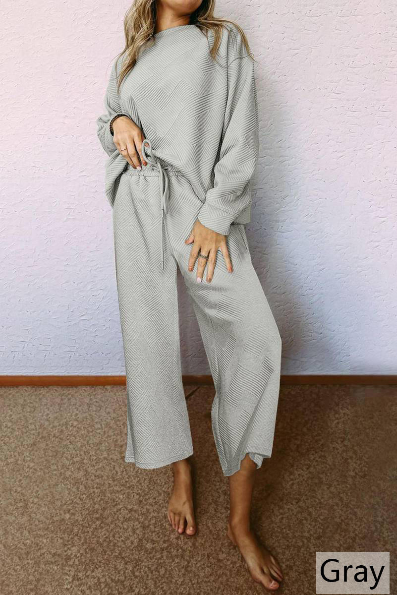 Relaxed Fit Embossed Print Knit Set - GIGI & POPO