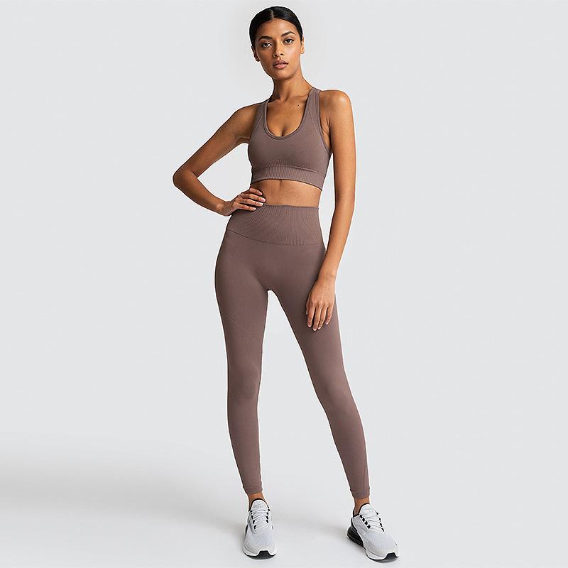 Seamless Gym Set Nylon Woman Sportswear - GIGI & POPO - Women - Champagne color / S